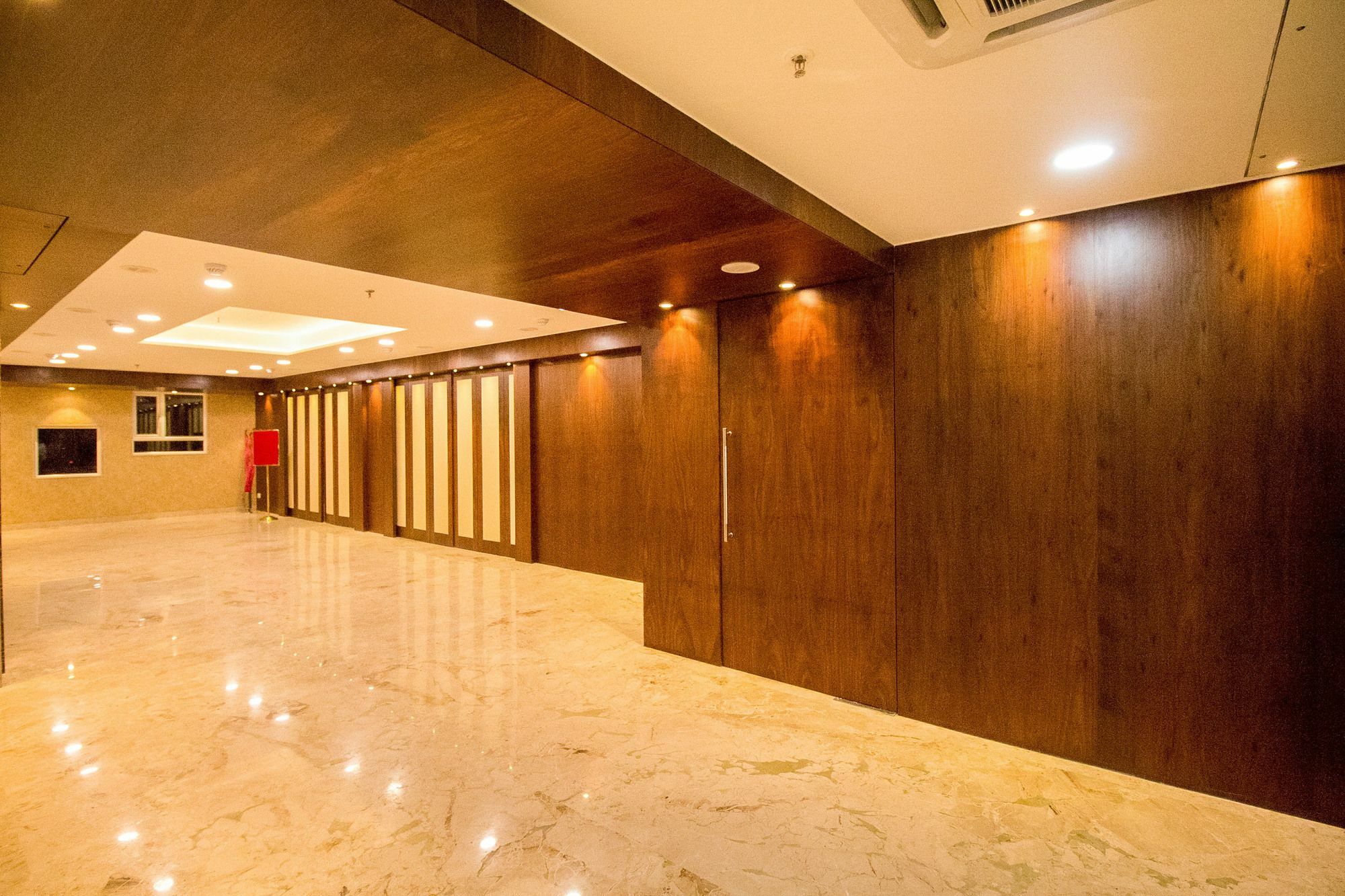 The Maureen Kolkata Exterior photo